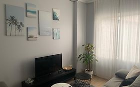 Apartamento céntrico a 1km de la playa.