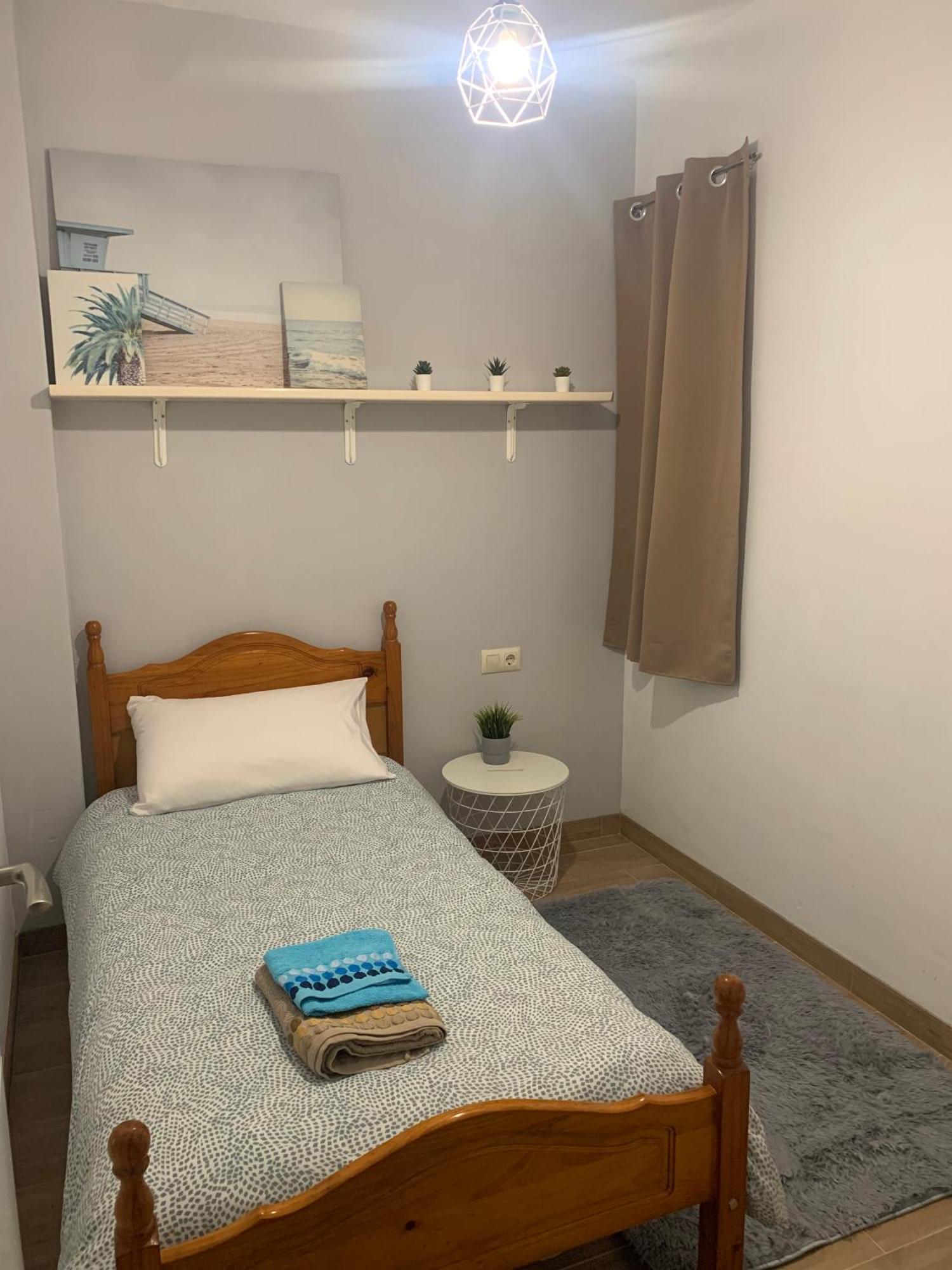 Apartamento céntrico a 1km de la playa. Puentedeume Exterior foto